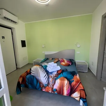 Civico17room فندق مبيت وإفطار 3*